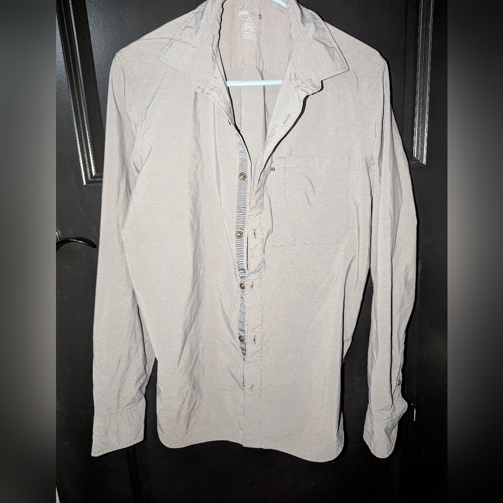 SWISS TECH Dress Shirt Men's Med (38-40)